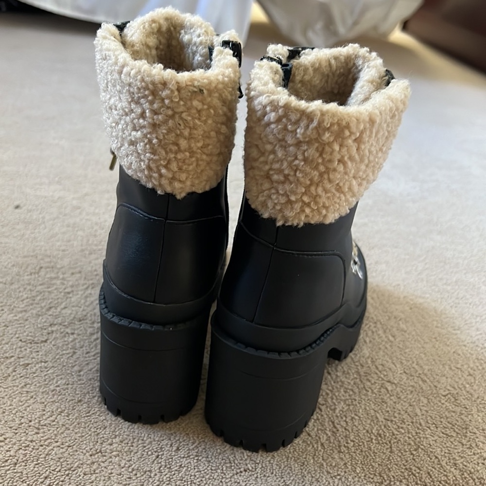 Steve Madden Booties - Picture 3 of 6